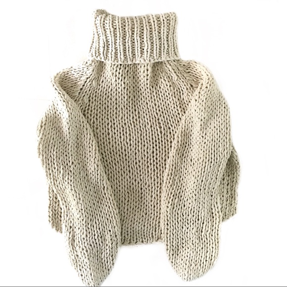 Von Saken Sweaters - VON SAKEN Cream Knit Cropped Turtleneck Sweater